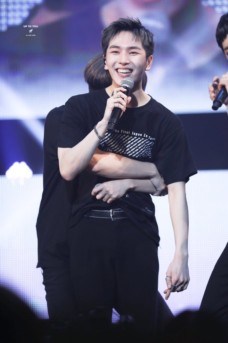 uptoyouto123's tweet photo. 💜키💜노💜생💜 축💜

🎂#온_우주가_키노의_생일을_축하해
💝#HappyKnnovationDay
🎁#HAPPY22NDKINODAY

#펜타곤 #PENTAGON #ペンタゴン
@CUBE_PTG #키노 #キノ #KINO
#유토 #YUTO #安達祐人 #ユウト https://t.co/1kcqeZURkq