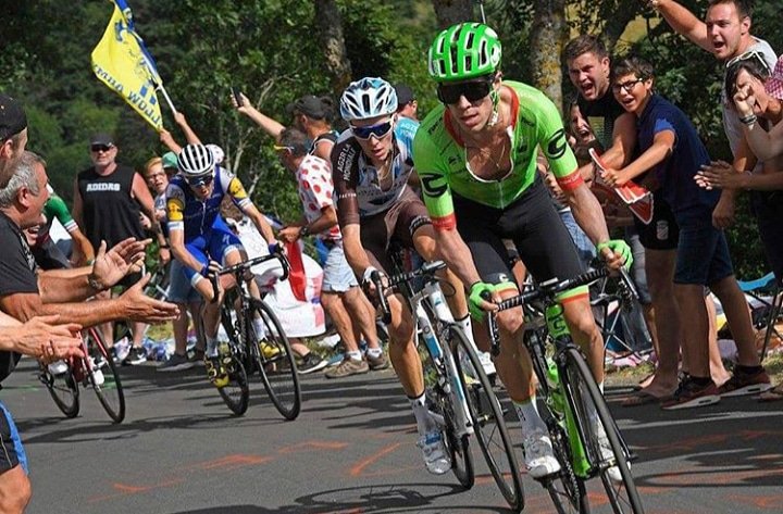 ¡Feliz cumpleaños! 👏👏👏
Hoy está cumpliendo 32 años Rigoberto Urán, uno de los ciclistas colombianos más importantes de la historia y el pionero de esta nueva generación de escarabajos en Europa 🇨🇴🚵‍♂️
Este año será su 14° temporada 💪😎
📷 <a href="/letourdefrance/">vivre la révolution</a>