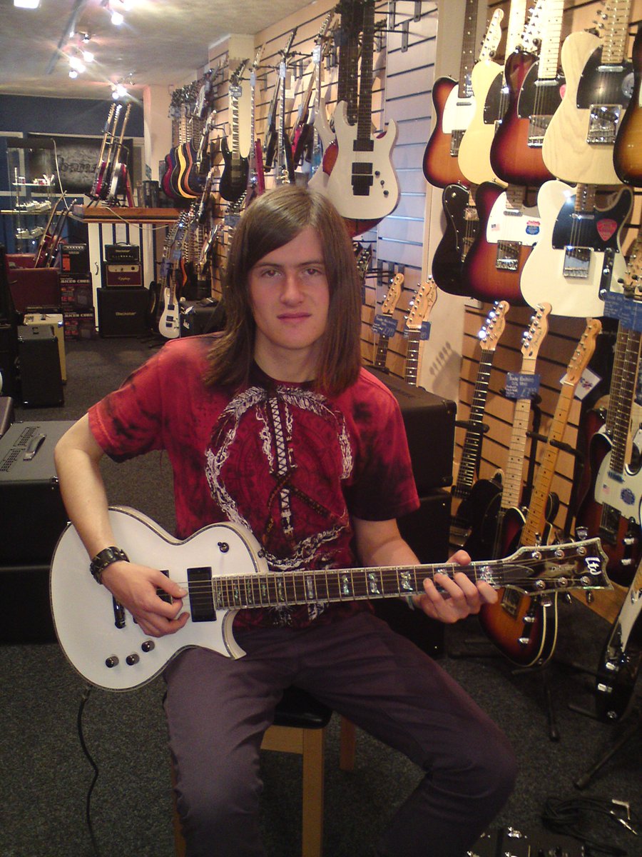 scratchelectric's tweet photo. Our second #scratchelectric spotlight this week features Matthew George. Matthew has been a tutor at our @LivewireMusic hub. Read his thoughts on the importance of developing as a musician...https://t.co/9fRFDcwdwS @CMNmusicorg https://t.co/I59QbsOCKo