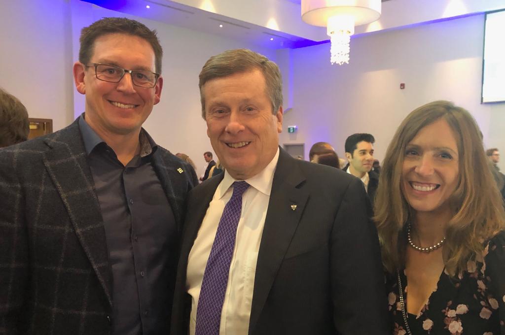 Samco_Machinery's tweet photo. Our #CEO, Bob Repovs, had the pleasure to connect with #TorontoMayor Mr. John Tory at the Coalition of Concerned Manufacturers and Businesses Canada #event. 

#Manufacturing #Rollforming https://t.co/frVipDvotU