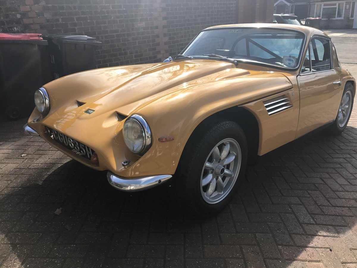 roybickley's tweet photo. Vixy is back home after her retrim and sorting out some wiring issues.
Had to take her the long way home because I was enjoying myself too much!
#tvrpre80s #tvrvixens2 #neverfailstomakemesmile https://t.co/O7Dnc0VTWD