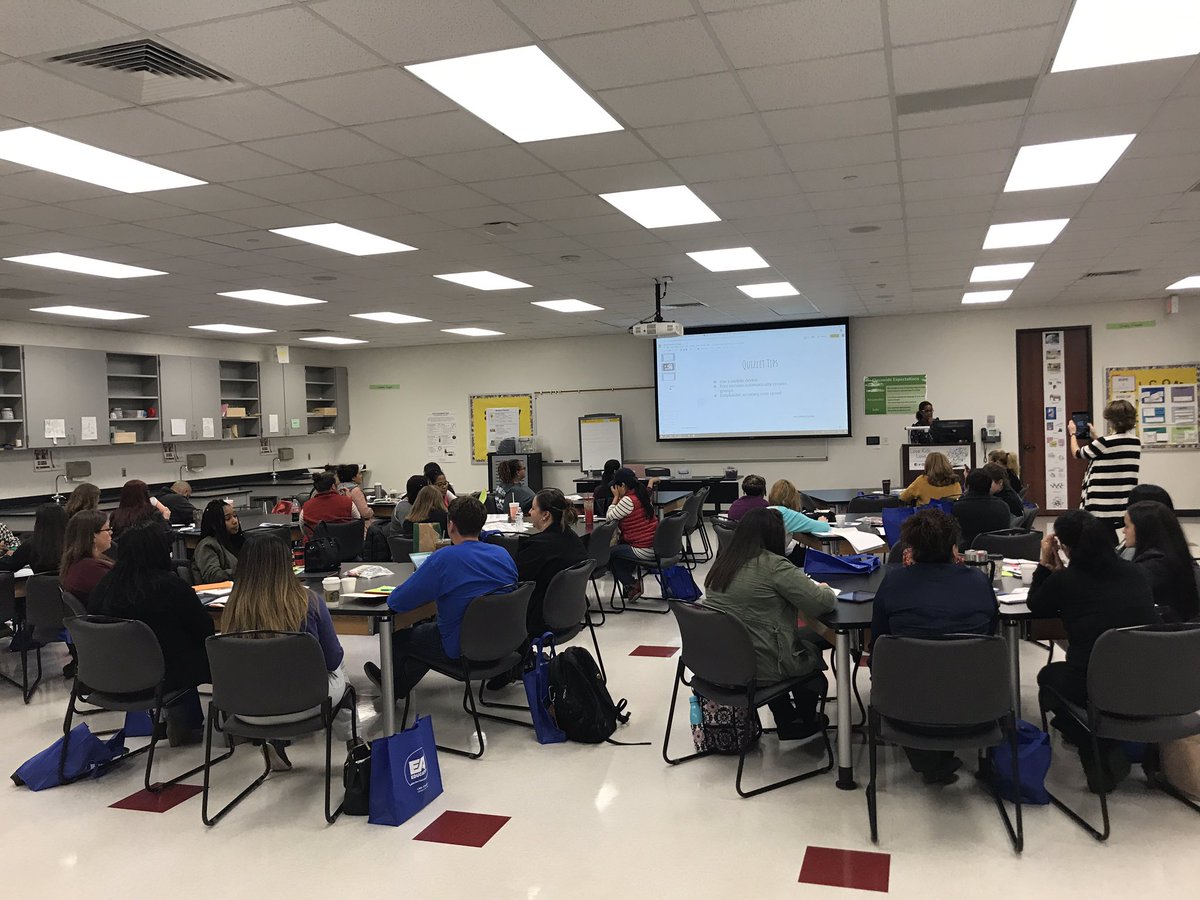 R4Math's tweet photo. Adding to our digital assessment toolkit with Katie Gonzalez and Ashley Leverett from @AliefISD @Kay_Tee_Jo #r4math https://t.co/mUe7D7L65B