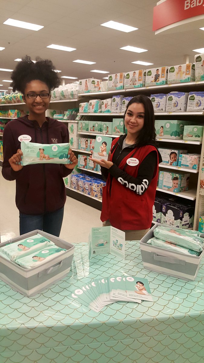 T1315 cloud island Essentials are here!!
😍👶🤰👍
#lindentarget 
<a href="/CarolLpez11/">Carol López</a> <a href="/vcarbonara1/">Victoria Carbonara</a> @JVennettilli @TjTjchakonis
