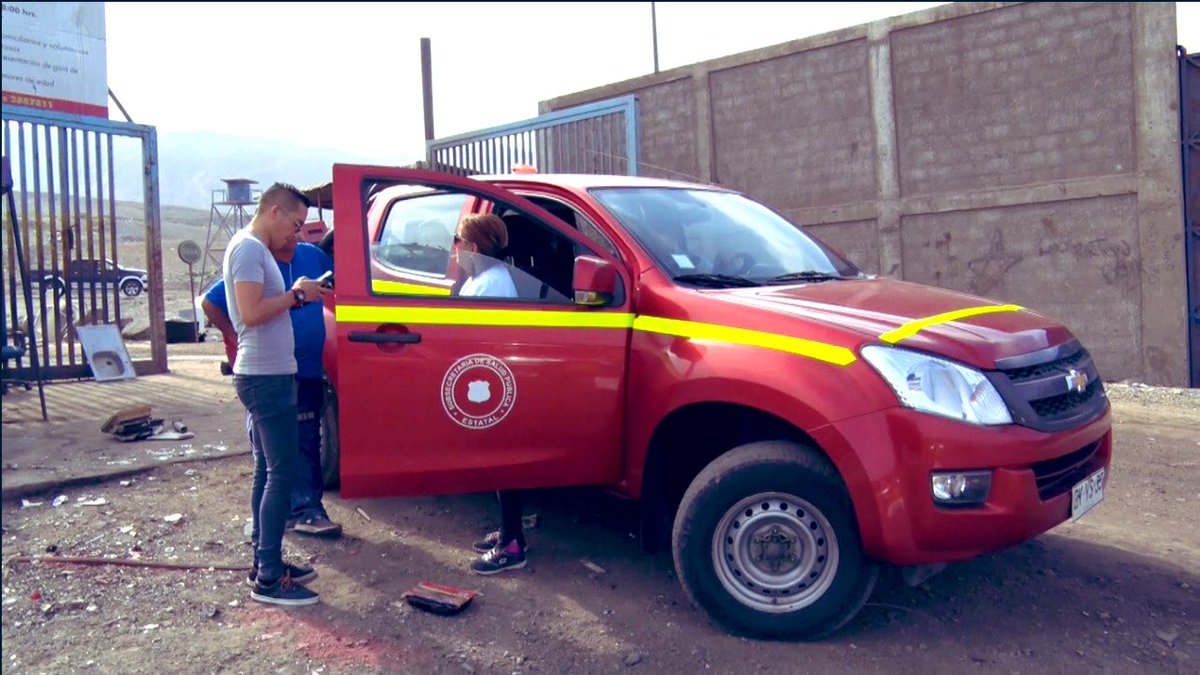 <a href="/SeremiSalud2/">Seremi Salud Antofagasta</a> Endurece sanciones a la municipalidad #Antofagasta por no cumplimiento del cierre del vertedero la chimba. Parece que autoridades municipales tienen que vivir en el lado norte para darse cuenta lo insalubre y crítico que es vivir al lado del vertedero   #Ciudadano