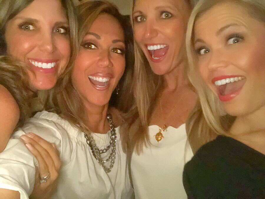 janjeffcoat's tweet photo. So #aboutlastnight 🤫... Best night with the best ❤️❤️#lovemysquad #memorymaker #soulsisters #thestrandhouse #mbpost #manhattanbeach #thankful #birthdayweek https://t.co/9XCvf7KUxv