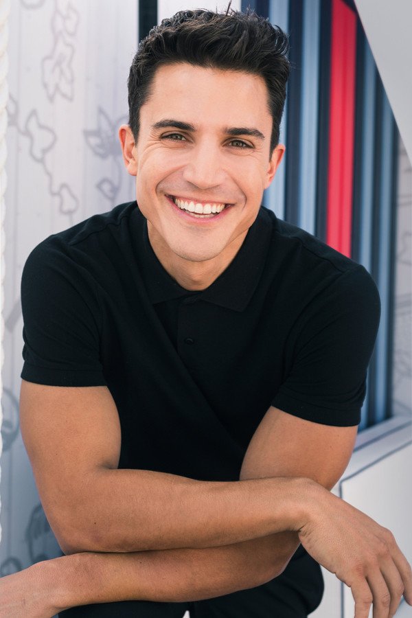 esplali_n's tweet photo. @TheyShineWithMe Alex González https://t.co/nRcnGmmJna