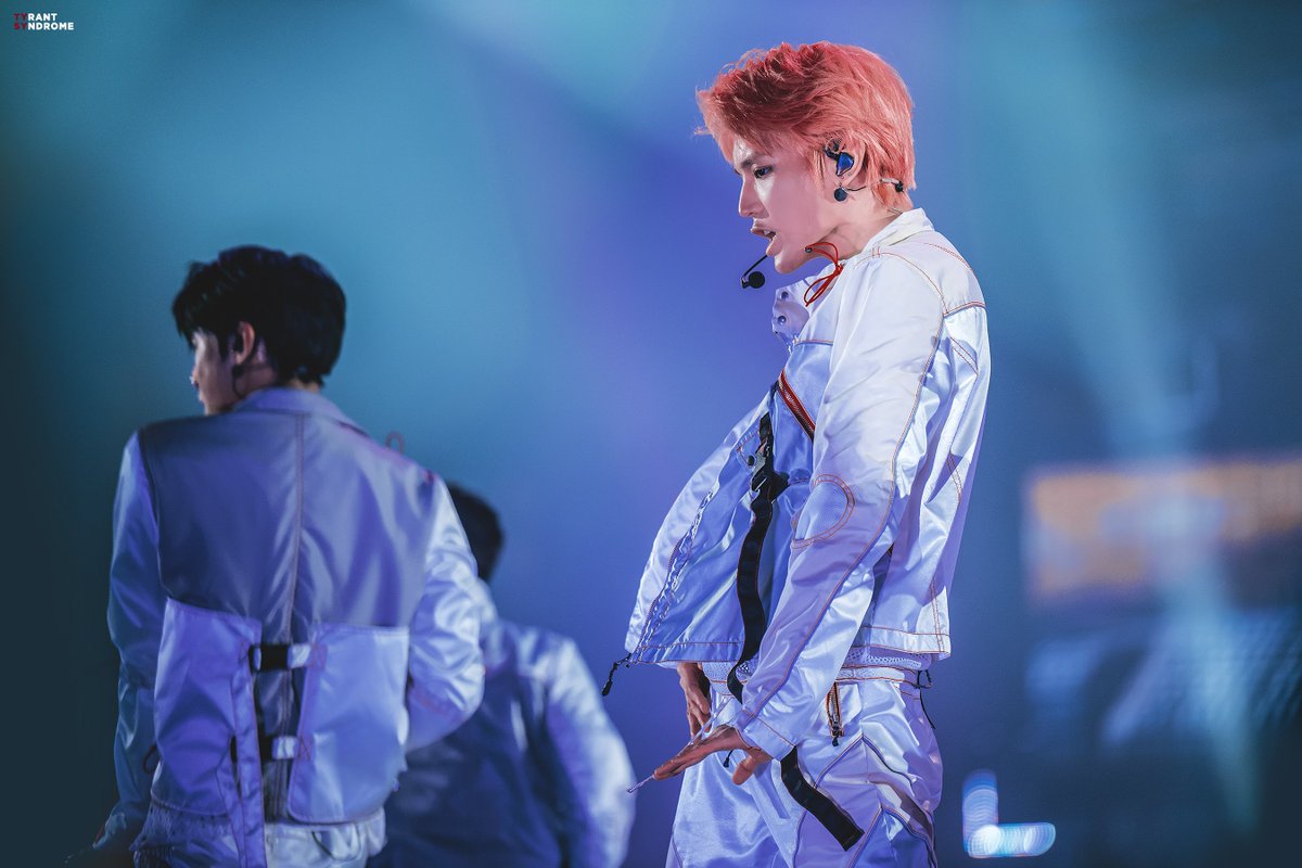 TyrantSyndrome's tweet photo. 190126 #태용 #NCT127 https://t.co/Q7hKFhVo0m