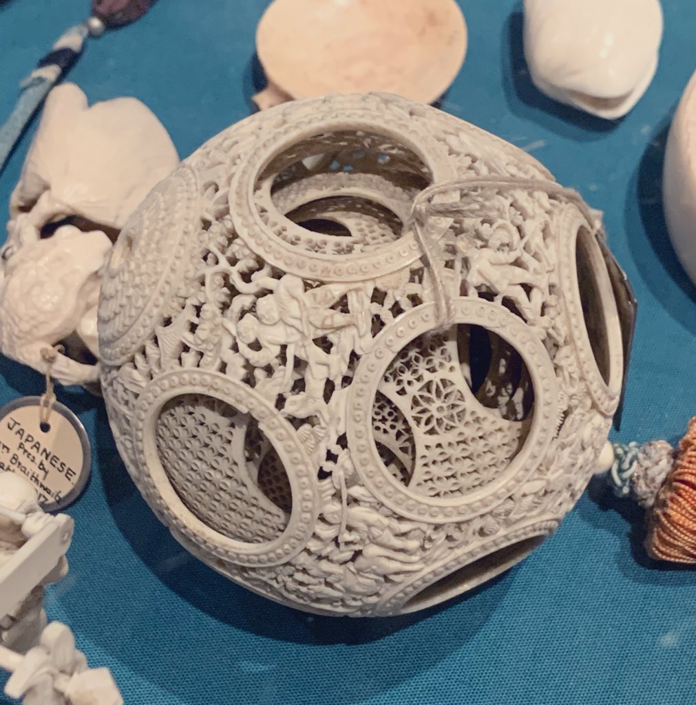 jackiewatson05's tweet photo. #madSaturdays @Pitt_Rivers From nose flutes to what to do with your dead enemies... the origin of writing to Chinese puzzle balls (12 concentric globes made from one solid sphere of ivory!) A fun afternoon... https://t.co/XW3VrdCxj4