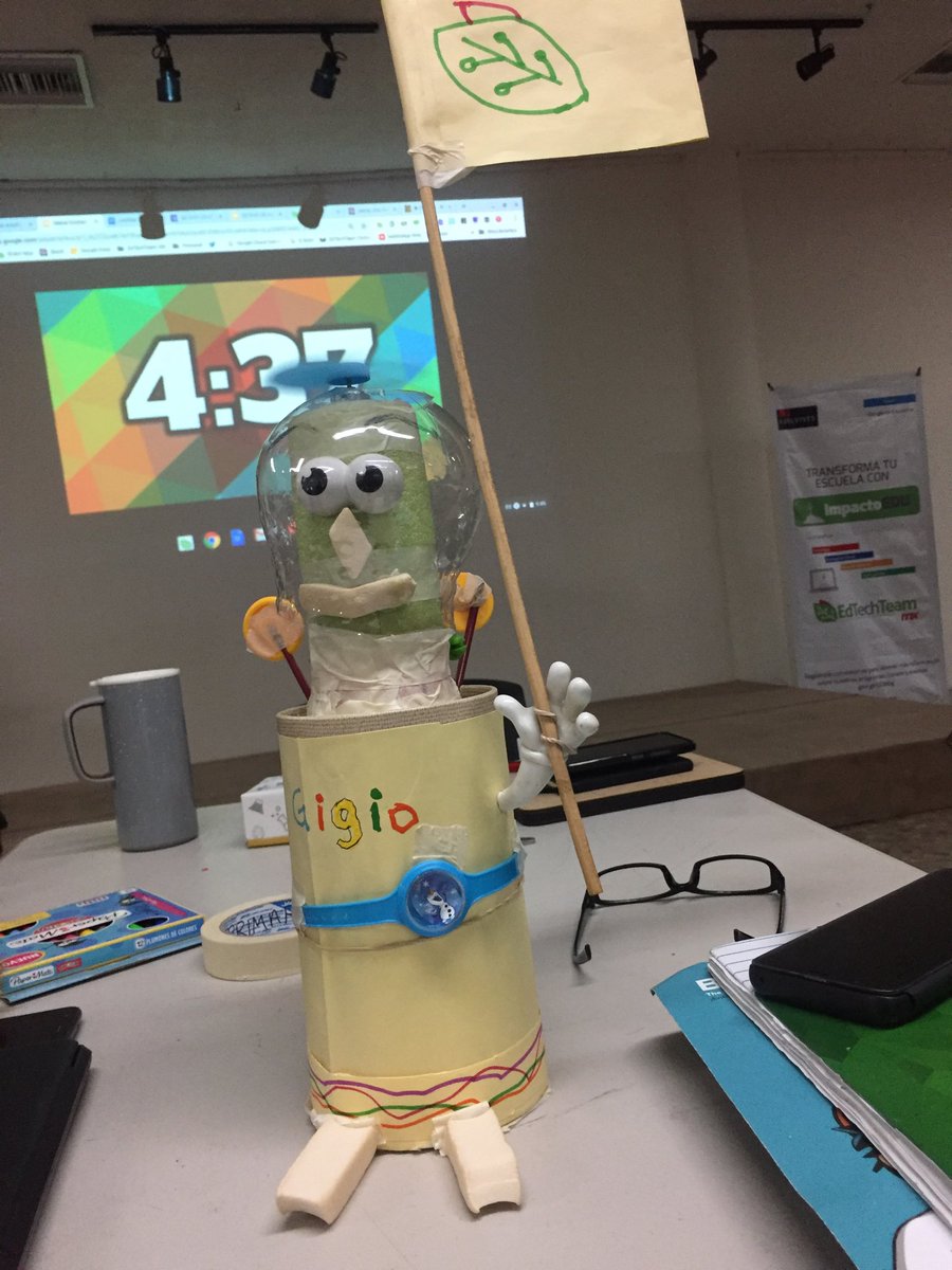 msakramer's tweet photo. ⁦@EdTechTeamMex⁩ representative from outerspace! #makerspace #makerkitchen #MTYmater2019 https://t.co/0aLMqpDKOG
