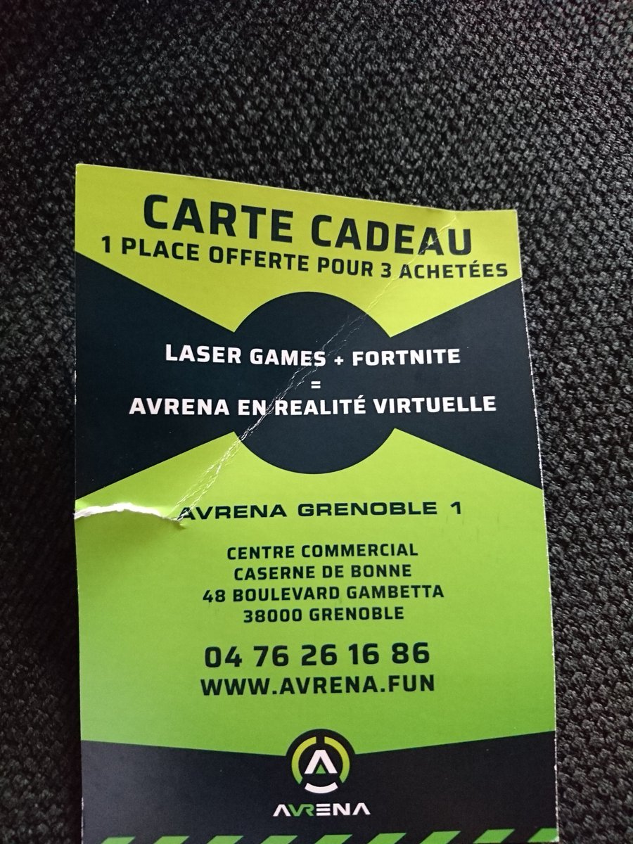 GrenobleGaming's tweet photo. Une envie de mélanger laser game et Fortnite? Envie de réalité virtuelle et le tout combiné se forme Avrena, avec un complexe de 400 mètres carrés dans 200 mètres carrés de jeux et 200 mètre carré d'accueil.
#Fortnite #avrena #VR #grenoble #fun #lasergame #gamers #htcvive https://t.co/IJivQNAggy