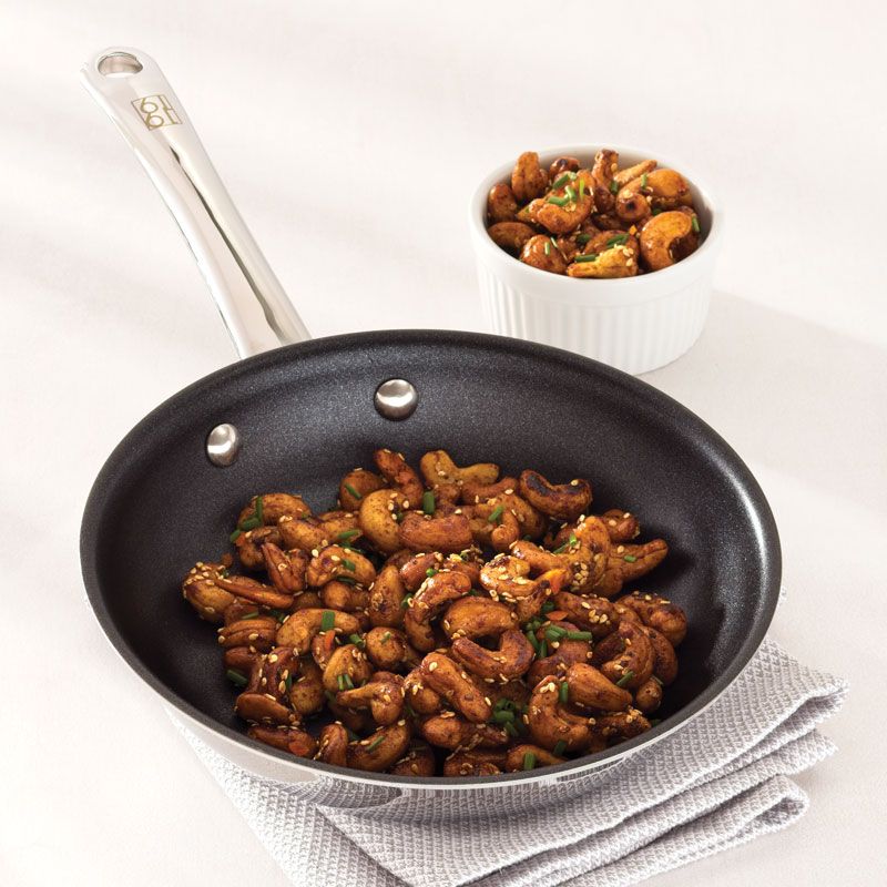 1919Cookware's tweet image. Why do we all love nonstick cookware? Most likely because getting to cook without the worry of clean up creates a more enjoyable experience. Follow these helpful tips &amp;amp; tricks to maintain the greatest longevity &amp;amp; performance of your 1919 nonstick products. buff.ly/2F9D2U4