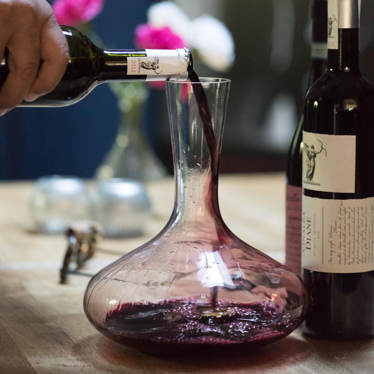 The only way we'll go dry this January is with a carafe of dry red 🍷