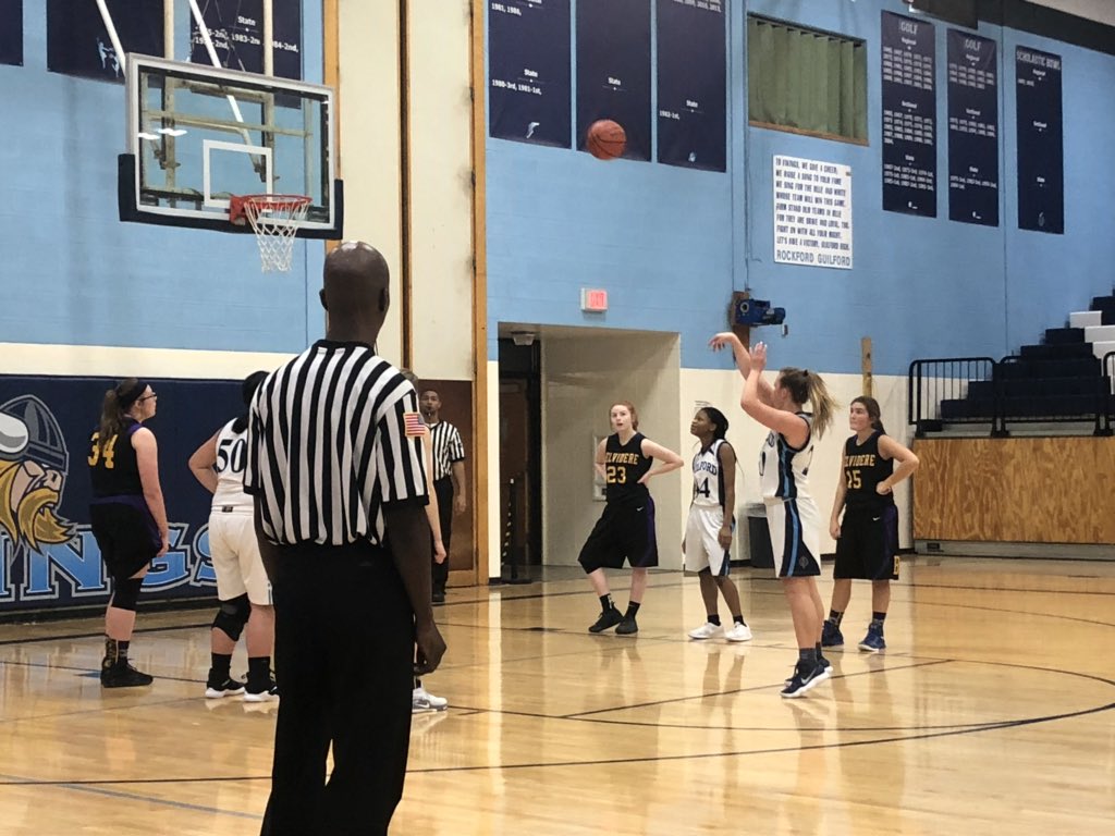coachhuels's tweet photo. Freshman Final 

Vikings 35
Belvidere 25

Zapata 15
Anderson 10
Williams 4
Swanson 2
Gray 2
Moore 2

Vikings improve to 15-7
#never_season https://t.co/Jq7HJuzmi4