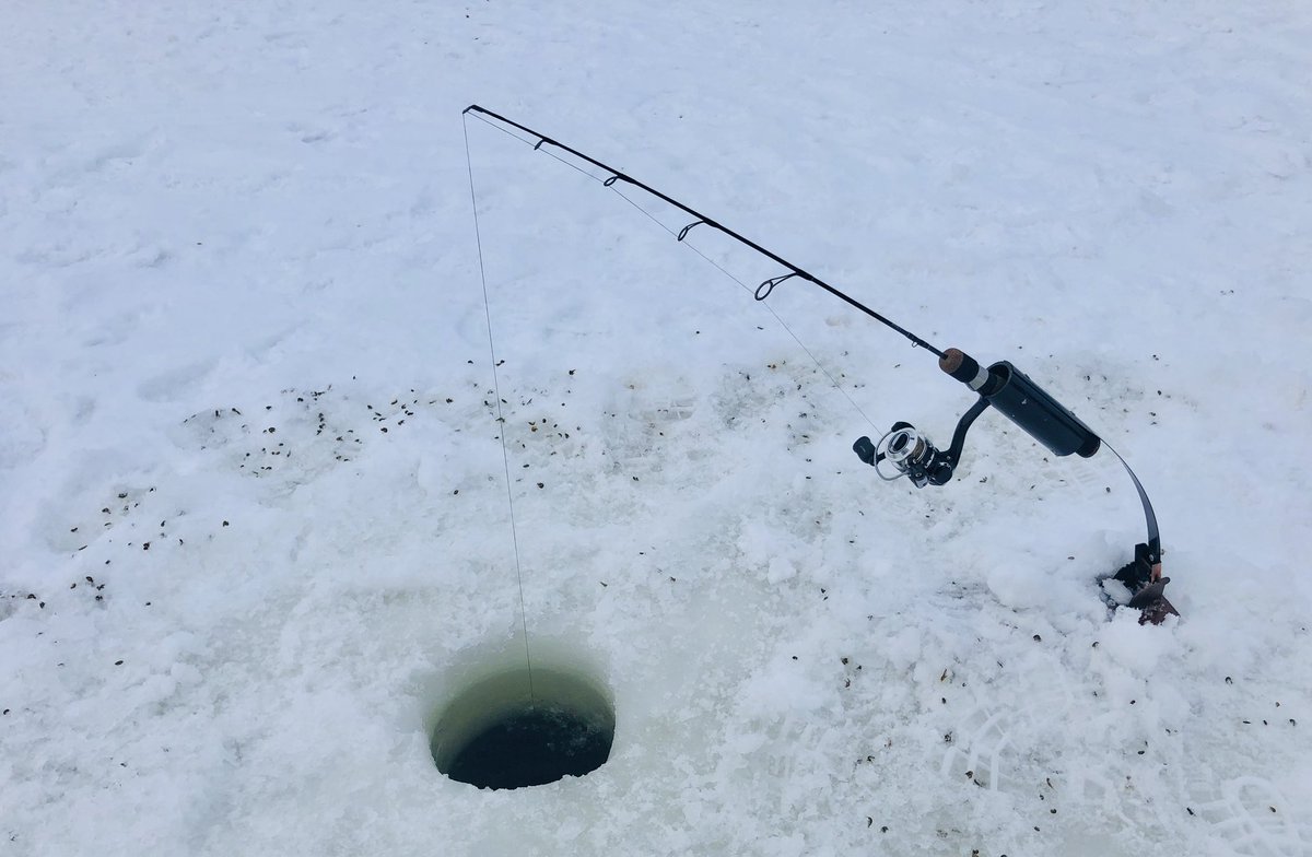 Chance_Herring's tweet photo. Lines are in the water for the 16th annual Nick Chochla memorial ice fishing derby https://t.co/pBwSFW5rFw