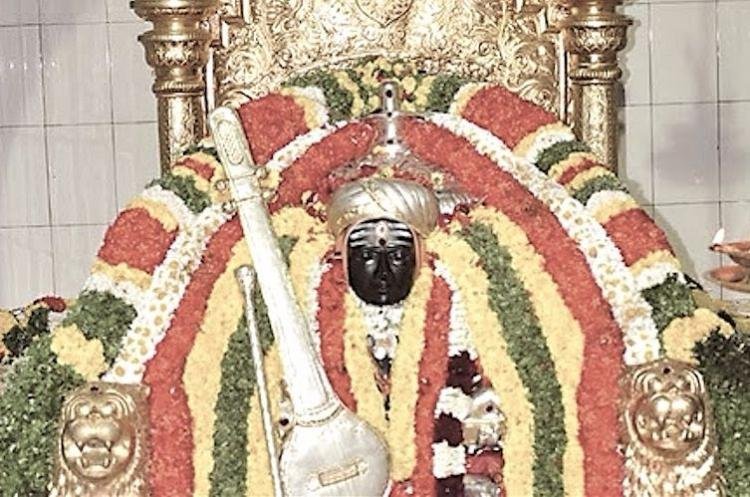 त्यागराज, 1 of the 3 founding fathers of the carnatic stream of the classical indic सङ्गीतसम्प्रदाय; born as a blessing to the भारद्वाज गोत्र in तिरुवारूर् , TN & named after its shiva of that great shrine; he grew up to be a musical genius & one of the most glorious रामभक्ताः