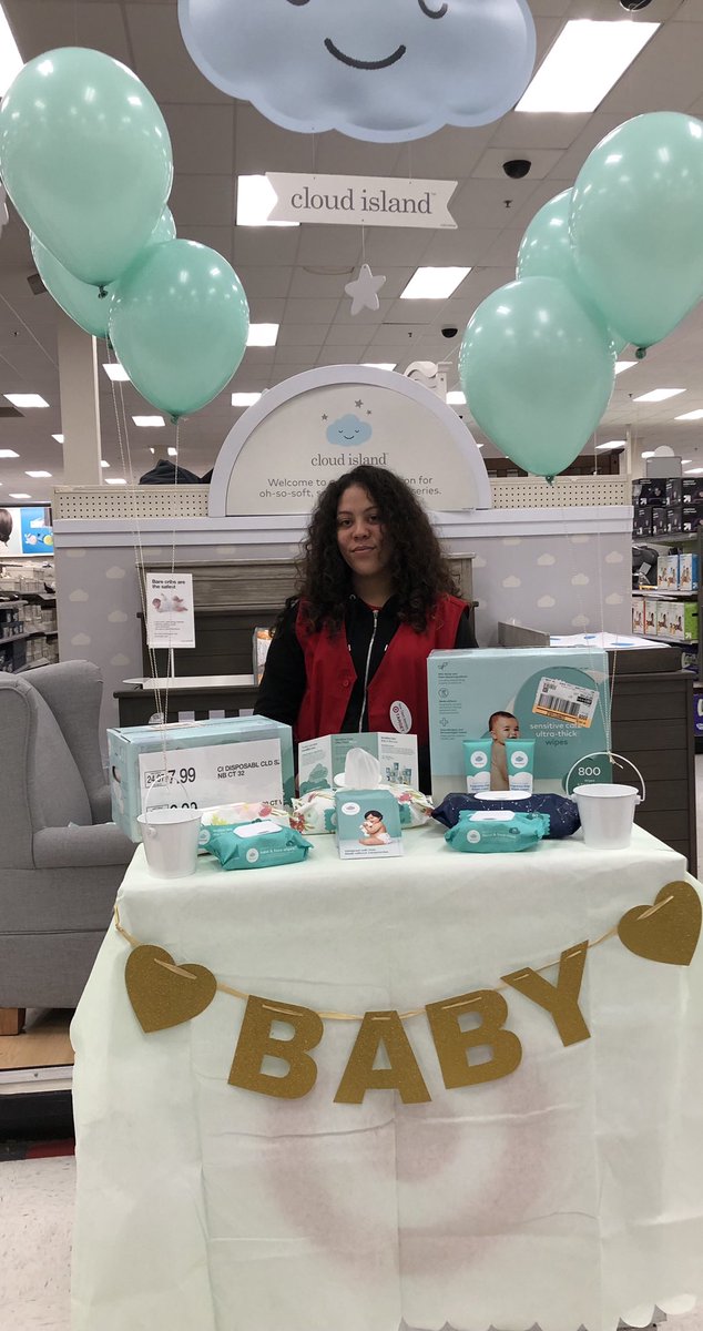 Tyesha ready to Engage and Educate our guest about Cloud Island in T2006! ♥️ @ASheppert <a href="/AndrewSnyder813/">Andrew Snyder</a> <a href="/everardogreena1/">Everardo Greenaway</a>