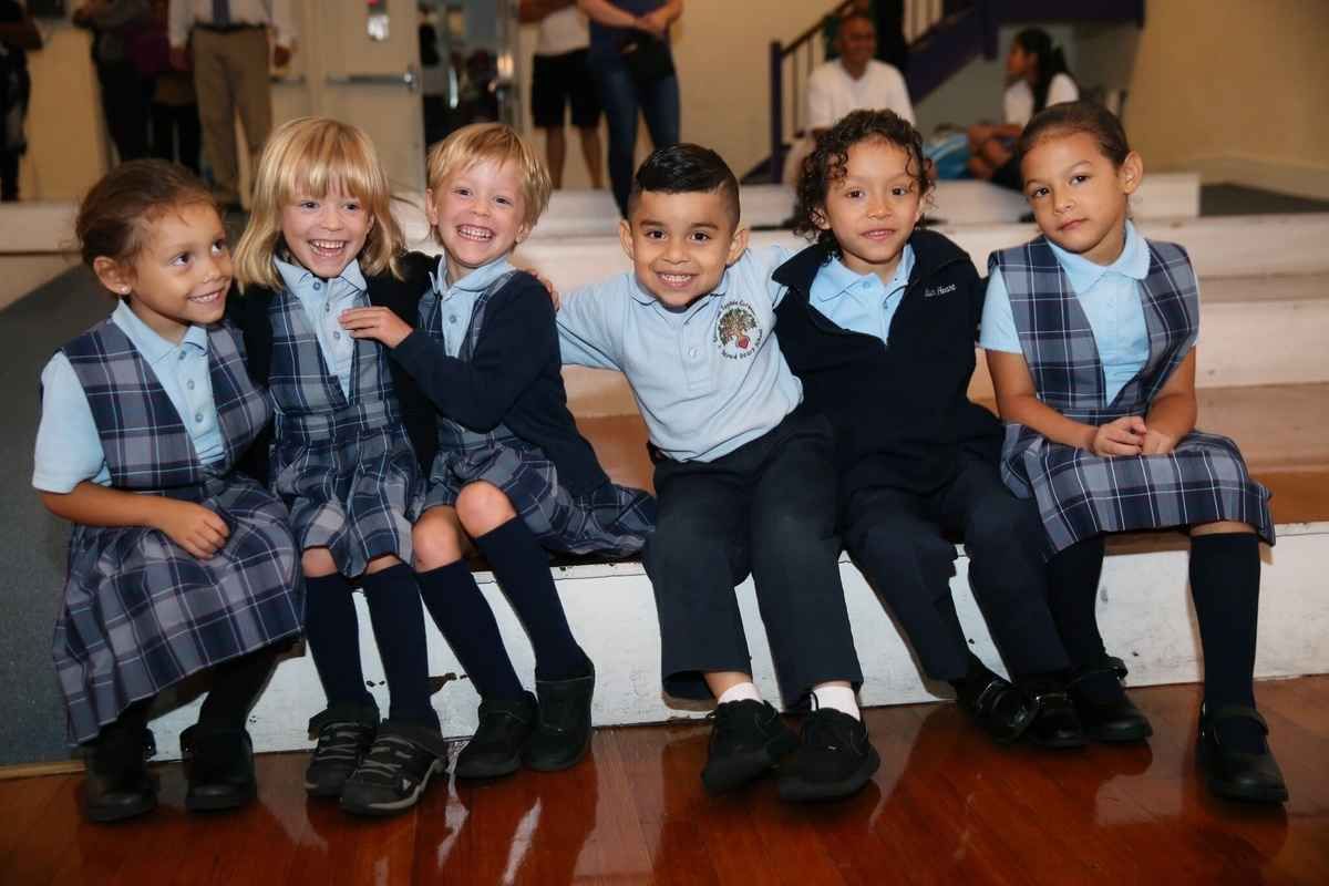 ADWCathSchools's tweet photo. "The celebration of Catholic Schools Week is an opportune moment to reflect on Catholic education as an apostolate of hope that continues to transform the lives of children from recent or long-time immigrant communities." - Dr. Jem Sullivan 
https://t.co/bhTLMVCc7m https://t.co/zaH82zkGHb