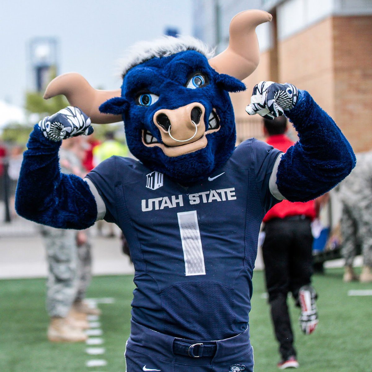 USUAggies's tweet image. This is fun. #PubertyChallenge