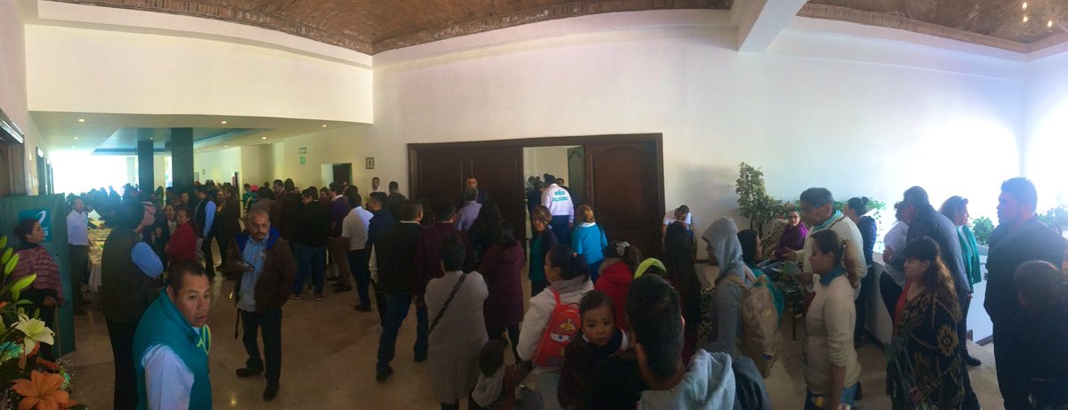 NuevAlianzaGto's tweet photo. #QueNoSeTePase | Este sábado estamos reunimos con nuestra fuerza turquesa para elegir a nuestros próximos Delegadas y Delegados representantes en la Asamblea de Afiliadas y Afiliados del CDE @NuevaAlianzaGto
#NuevaAlianzaVive #LaLuchaSigue https://t.co/dCv9IeWxs1