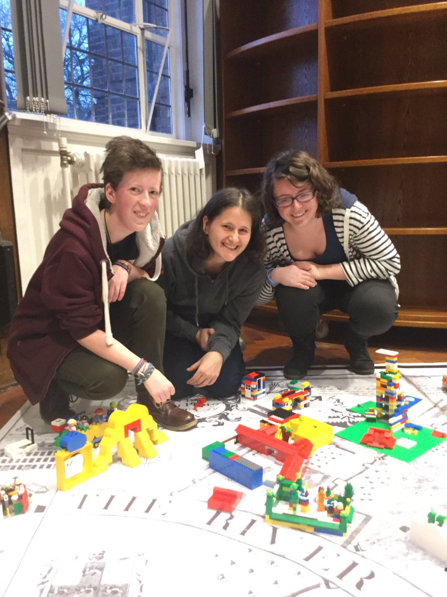 digging_kit's tweet photo. Forget digital modelling, today 3 full grown digital arch postgrads attempted to build Kings Manor from LEGO during #MapAttack @YorkExplore #ResFest19 https://t.co/zvXkA2uvv1