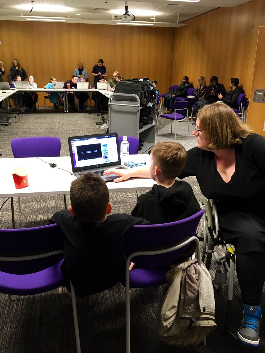 liverpoolcode's tweet image. Today’s @CodeClub at @Liverpoollib Central Library was a whirlwind of creativity! HTML+CSS robots and interlinked web page “rooms”. Plus a special appearance from internationally recognised robot expert @Robotorium showing us how it’s done 🤓