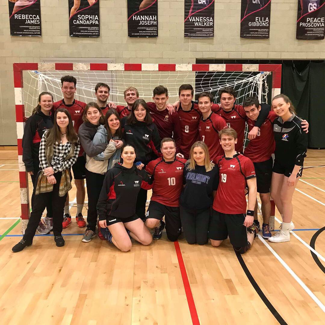 WarwickHandball's tweet photo. Two games, two wins! Women’s team winning comfortably with 14-26 after an excellent performance and the men’s getting a narrow 23-26 win after many ups and downs. #teamwarwick https://t.co/jN16JEP6wv