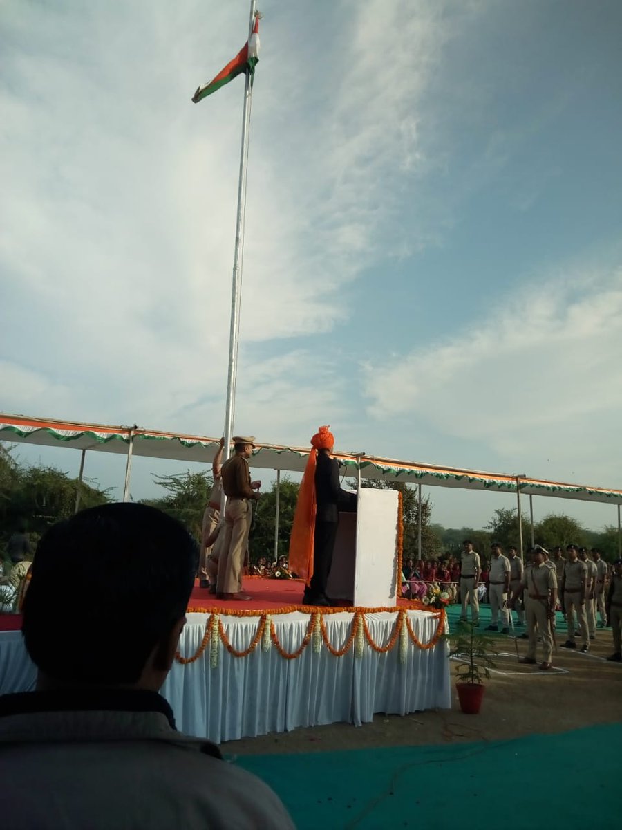 MamDholka's tweet photo. 70 th Republic day celebration at Vahanvati temple, Saroda village Ta. Dholka @CollectorAhd @SDMDholka Happy Republic Day! Jay Hind https://t.co/Bc0KDg7XLL