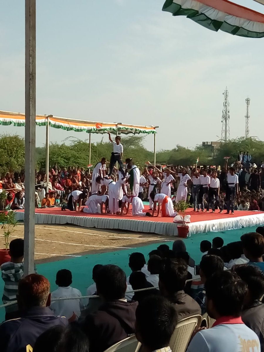 MamDholka's tweet photo. 70 th Republic day celebration at Vahanvati temple, Saroda village Ta. Dholka @CollectorAhd @SDMDholka Happy Republic Day! Jay Hind https://t.co/Bc0KDg7XLL