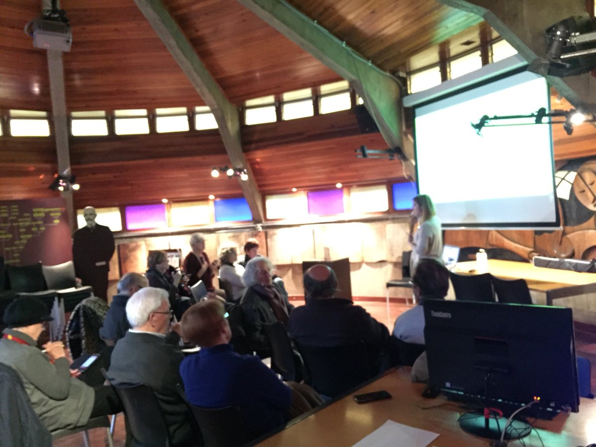 grapesergi's tweet image. Avui fem curs iniciació a xarxes socials amb @socialtrendscat