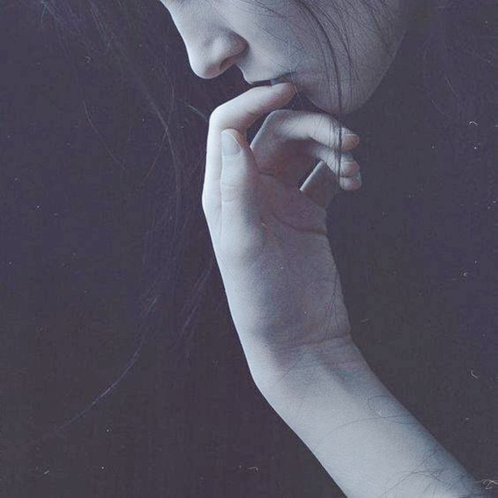 Merthea's tweet photo. "I flew and my wings burned."
#PoeticTime https://t.co/8Kr7TbrUUM