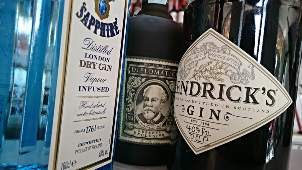 The World of Gin. goo.gl/6NGCAV #MixedDrinks #TopShelfLiquor #PremiumSpirits #Martini