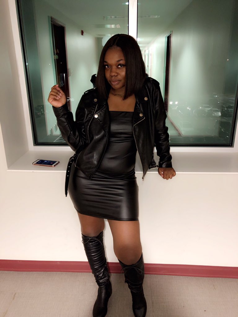 bvdgal__'s tweet photo. Can’t keep her man off my Instagram SIRR 🗣🤩 #aamu #aamu22 #recapoflastnight #BLACKOUTTWERKATHON 🖤 https://t.co/FhEjPODBTg