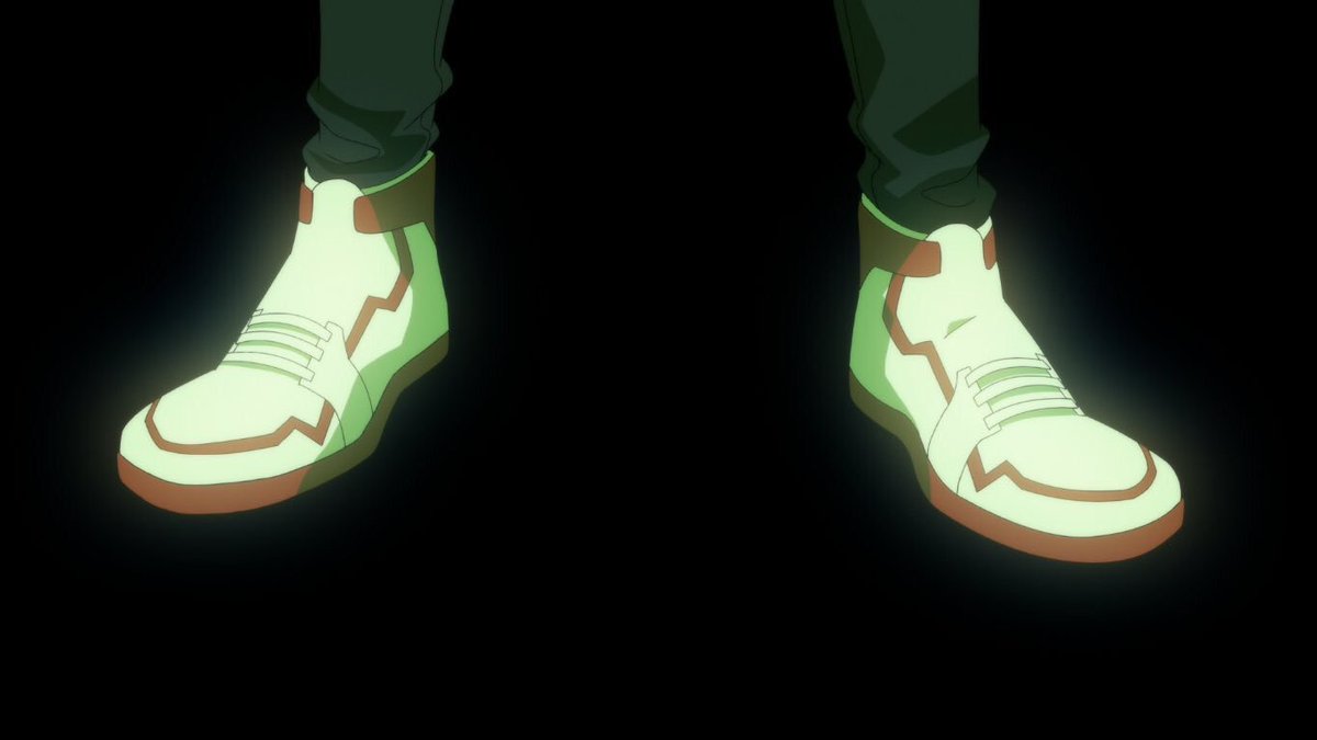 KeremIsWhelmed's tweet photo. It is my headcanon that the Earth-16 version of @_gabrielpicolo designs and creates premier footwear, and Beast Boy is his No. 1 customer in Young Justice. #KeepBingingYJ #YJBingeReadSubscribe! https://t.co/8oeDXo72Tl