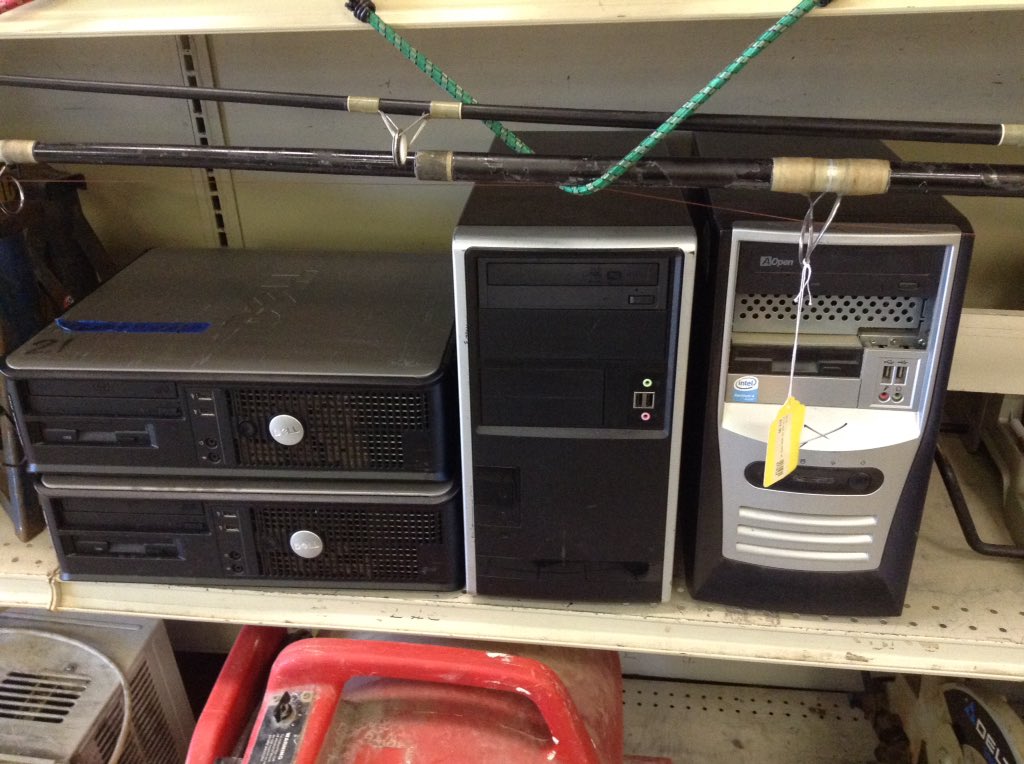 PawnUsaCBR's tweet image. We have computer towers and desktops for parts &amp;amp; pieces. Some may work, some may not but they are only $19 each. Get 4 or more for $15 each. Test them and they are $50 each. #ComputerParts #ComputerTowers #DiscountAvailable PAWN USA CBR - 2392 Carolina Beach Road in Wilmington