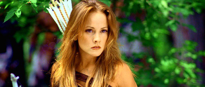 Kelly Stables turns 41 today, happy birthday! What movie is it? 5 min to answer! 