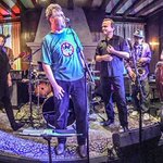Photo by The Oxymorons (@theoxymorons)