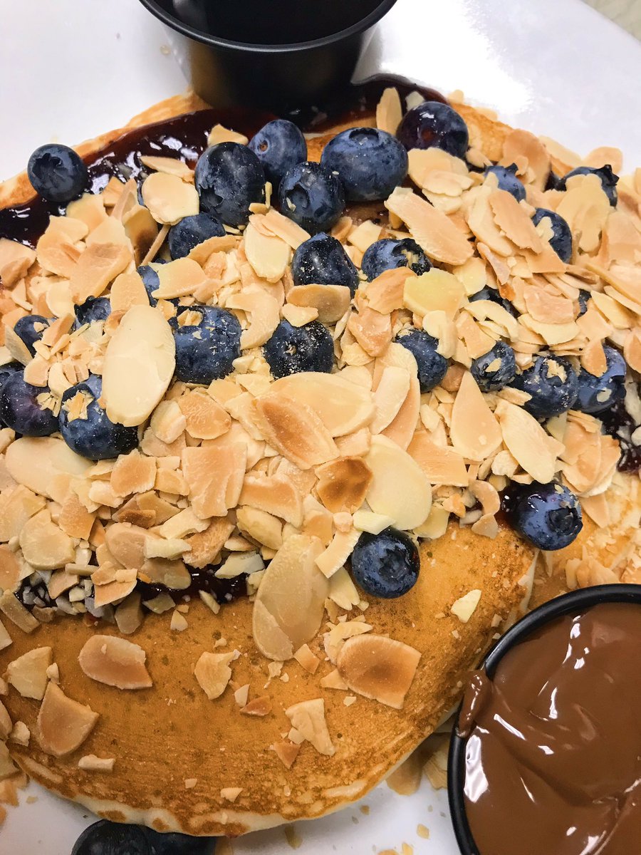 StacksHoboken's tweet photo. At Stacks all things are possible!! Build your own pancakes with a variety of our topping options! Pictured is stacks original w blueberries, almonds, and a side of nutella🥰 #stackspancakehouse #buildyourown #blueberries #almonds #nutella #hobokeneats #yummy https://t.co/q2jrTUxDV4