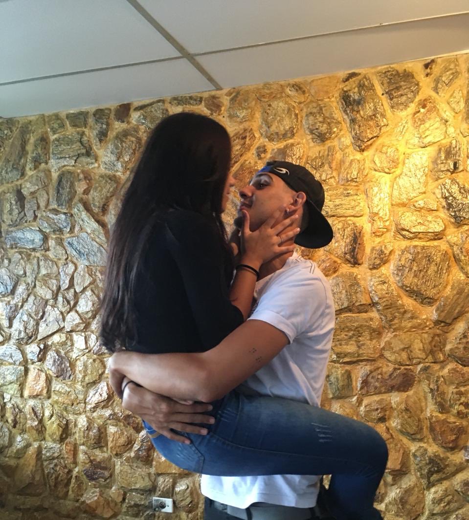 VitorMolgado's tweet photo. Vc é a melhor parte de mim, te amo💙 https://t.co/WjW7uywwl2