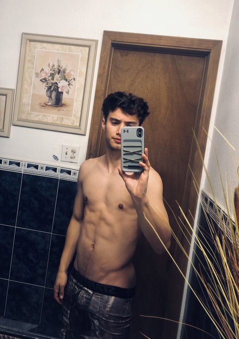 Watch Luis Alonso 🇲🇽🤙🏼's leaked NSFW photo on TwXstars