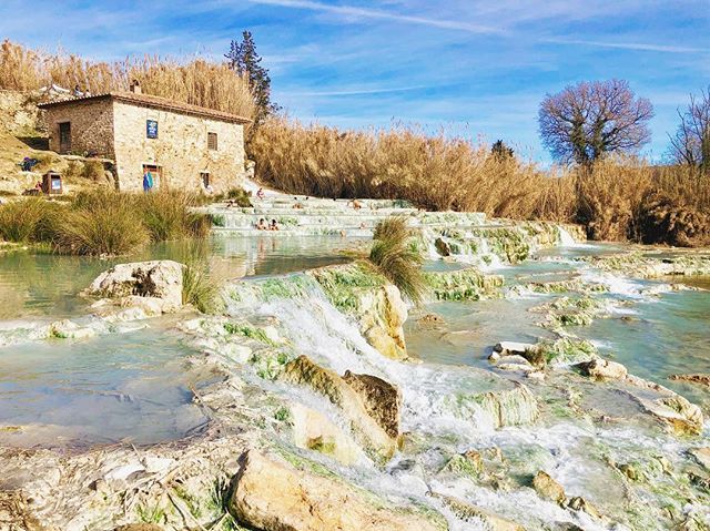 #Saturnia #falls #cascatedelmulino #termedisaturnia #thermal #thermalbaths #tuscany #toscana #grosseto #italy #terme #nature #winter #wonderful #pool bit.ly/2ThV1uT