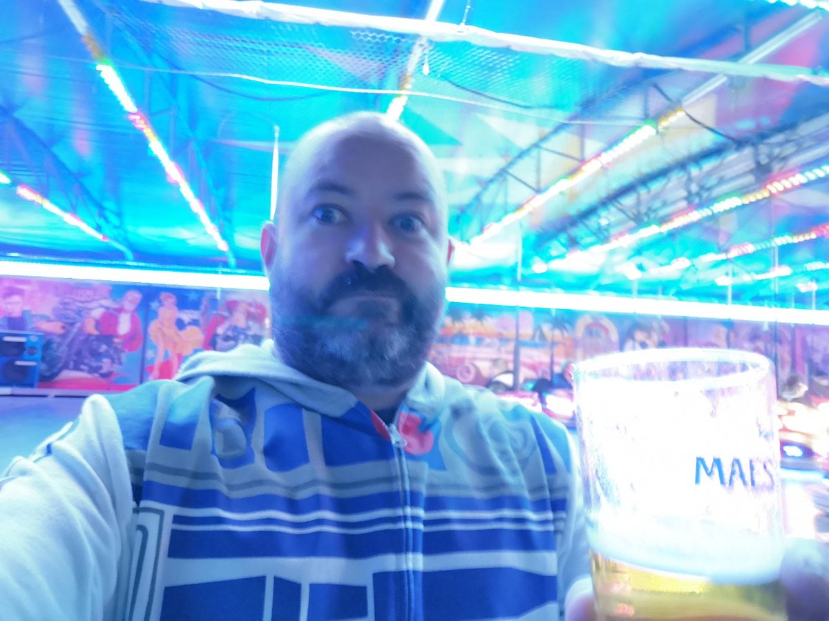 GeeH's tweet image. It&apos;s health and safety gone mad #phpbnl19