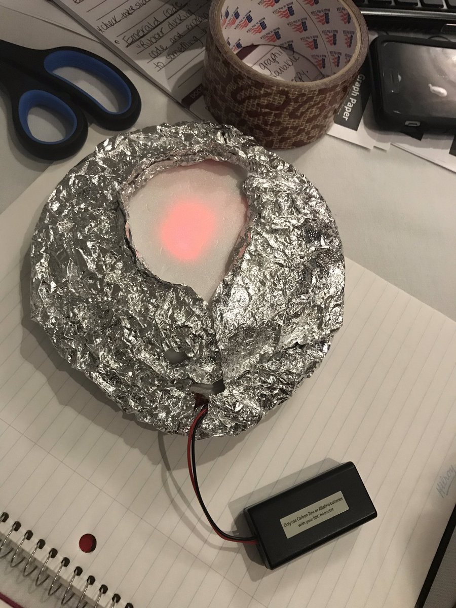 YKrawiecki's tweet image. Lots of fantastic #STEM prototypes using a design process to solve the problem and applying the microbit sensor to leverage digital. @LetsTalkScience #digilitxLTS @MsCowan123