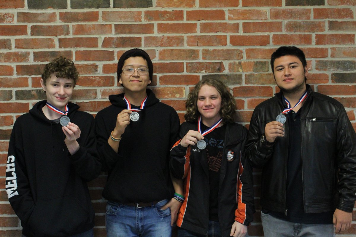 mply4mechstech's tweet photo. #MECHS #UIL 2nd place team calculator! https://t.co/ZIC1j9ZQGq