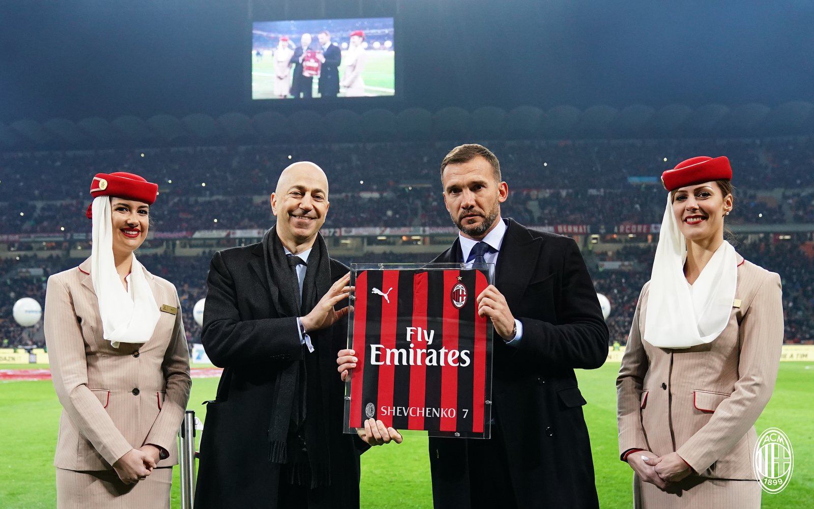 Dx3FJd3X0Ac82aX?format=jpg&name=large