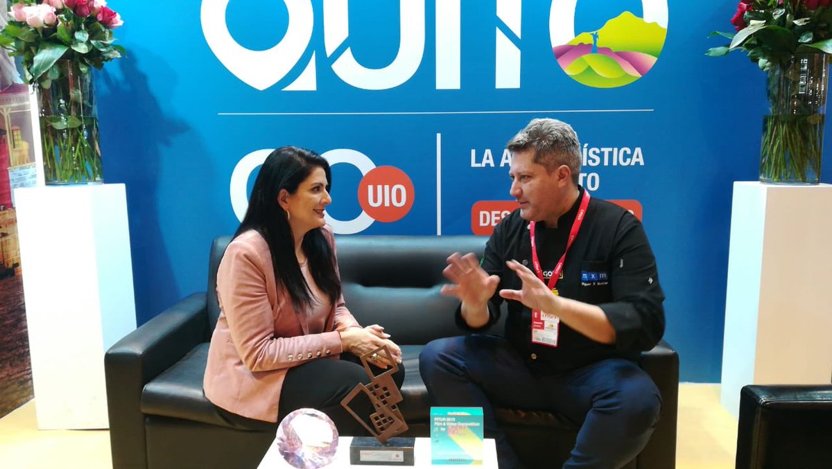 EPMQuitoTurismo's tweet photo. Compartimos una interesante conversación con el Chef Miguel Monar, un verdadero embajador de la comida ecuatoriana en España quién destacó la riqueza de la gastronomía quiteña #TuHistoriaComienzaEnQuito https://t.co/FohXTW54um