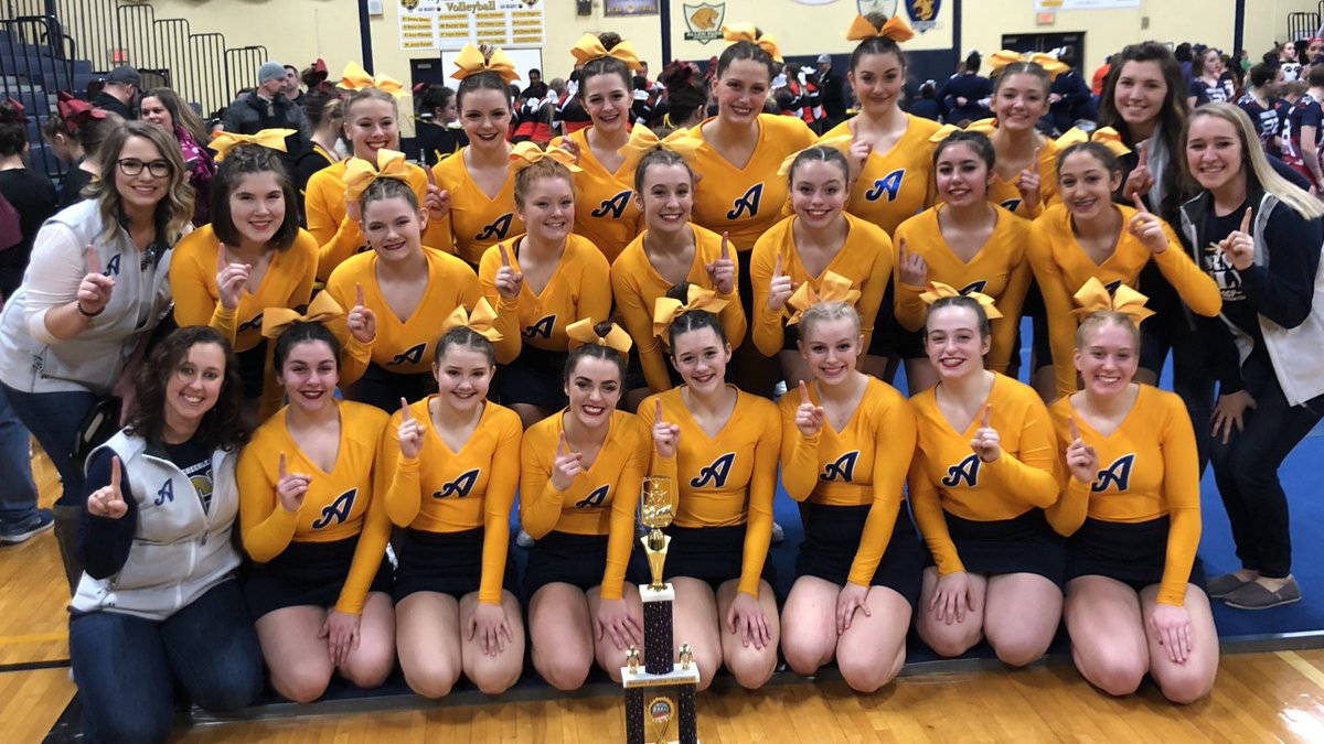 CheerACP's tweet photo. Jets take home the top spot at Wyandotte! Best round 2 score of the season. 💛 #JWB2F https://t.co/m4ZHLXQot6