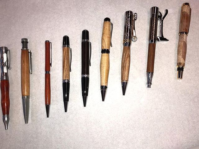 knotheadscny's tweet photo. Anybody need a pen? My lathe has been busy lately. #penturning #woodlathe #custompen #woodworker #woodworking #supportsmallbusiness #makersgonnamake #knotheadswoodcraft #woodworkersofinstagram #knotheadscny #knotheads

#madeintheusa #americanmade #centra… https://t.co/rc26AB5NcN https://t.co/Qt2jtkEJJt