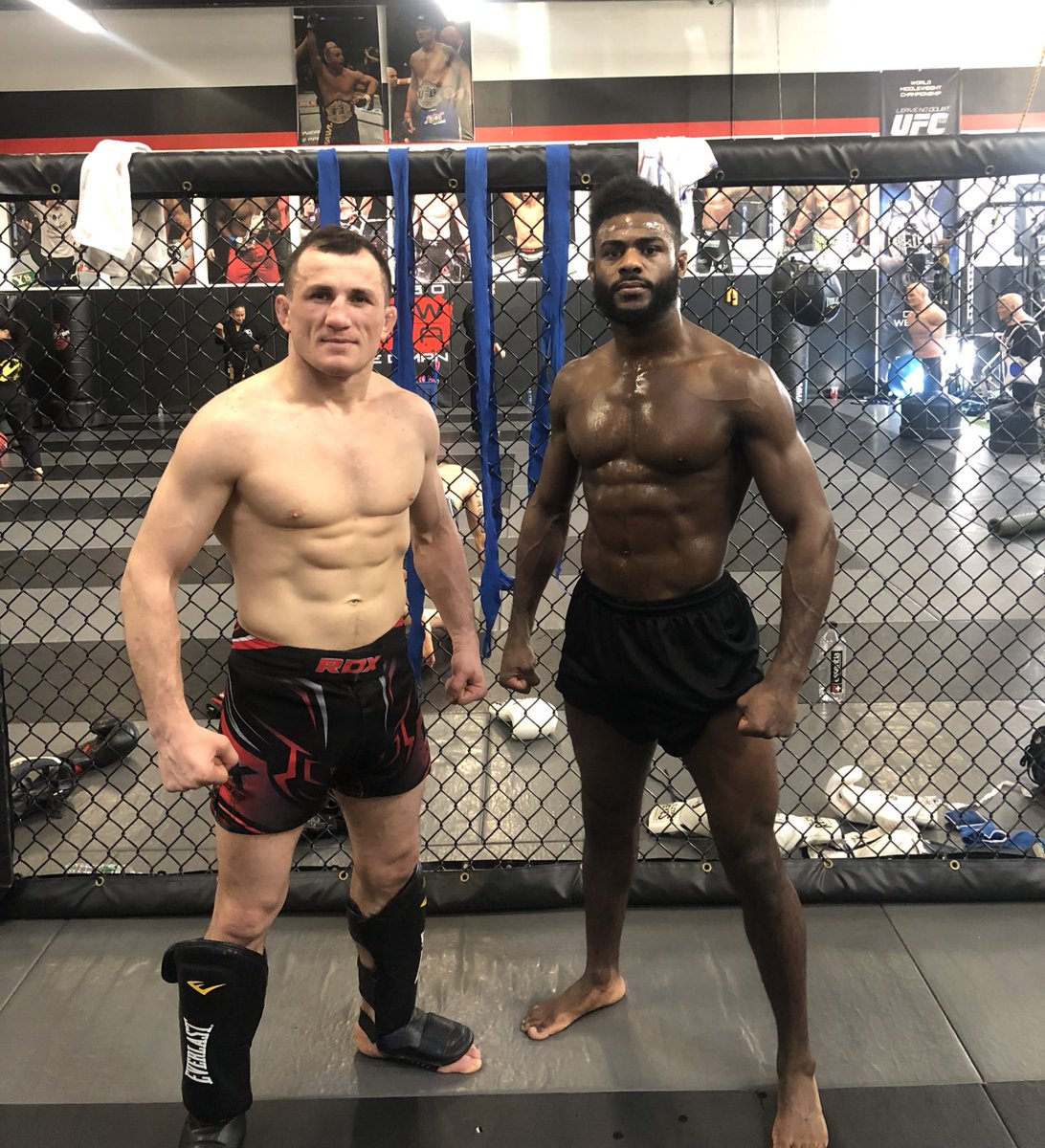 funkmasterMMA's tweet image. February 17th we grab the world by the balls!
•
#ESPN #WeWillSee! #HumanBackPack #Sparring #HumanAnaconda #Hardwork #Funkmaster #LongIsland #UFC #MMA