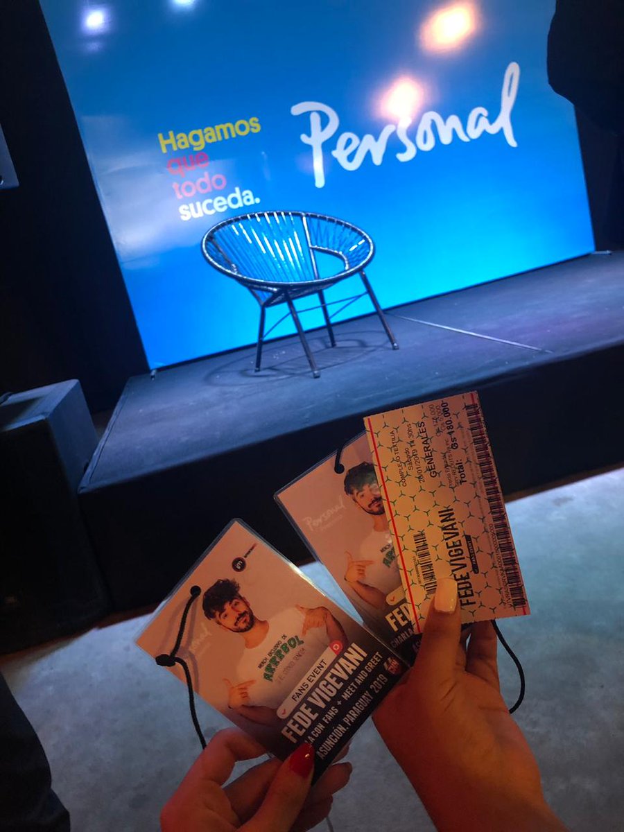 zustinreading's tweet photo. que día más genial, gracias por todo siempre <333 https://t.co/69mjyVLv6u