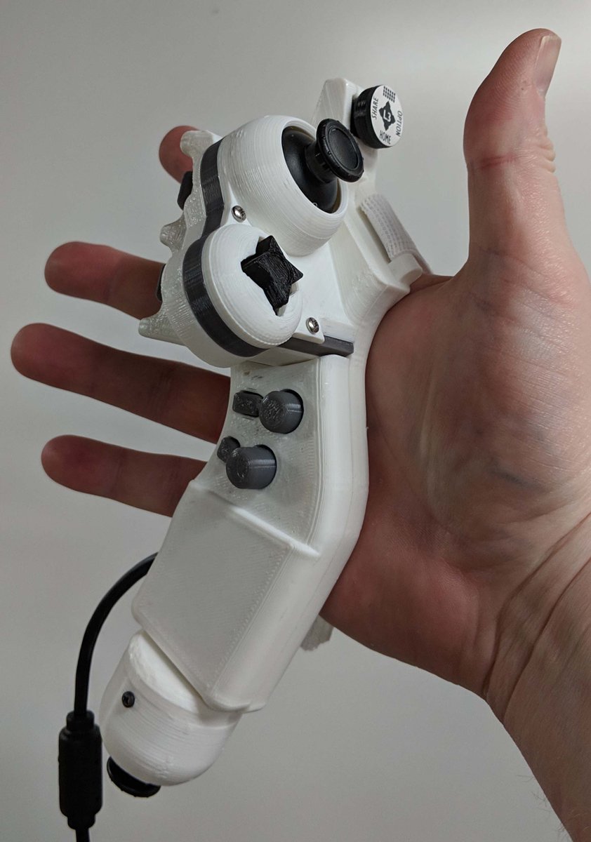 Ben Heckendorn On Twitter Ps4 Single Handed Controller Mod Prototype Complete Check Out Https T Co Onnuembllv For More Photos Part 2 Of The Youtube Video Coming Soon Https T Co Qyhto2rxlf